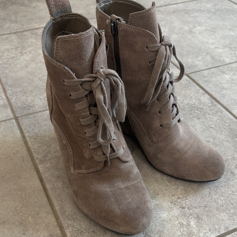 Dolce Vita Tan Lace-Up Boots